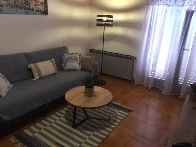 Apartment Nela Veprinac