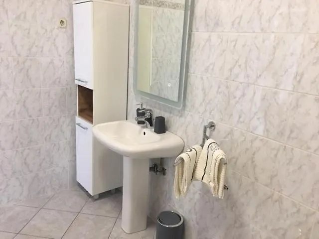 Apartment Nela Veprinac