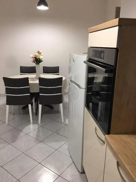 Apartment Nela Veprinac